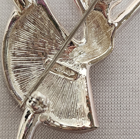 Monet Ballerina Silver with Pink and White Crystal Brooch - Picture 7 of 12